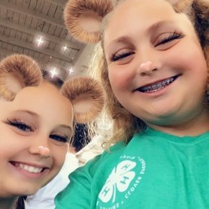 Meet your Posher, Gigi